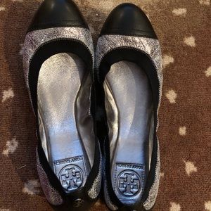 Tory Burch Bridgette Ballet Flat Pewter/Black
